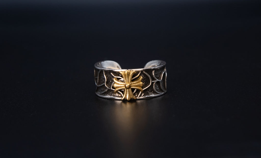 Glow cross ring