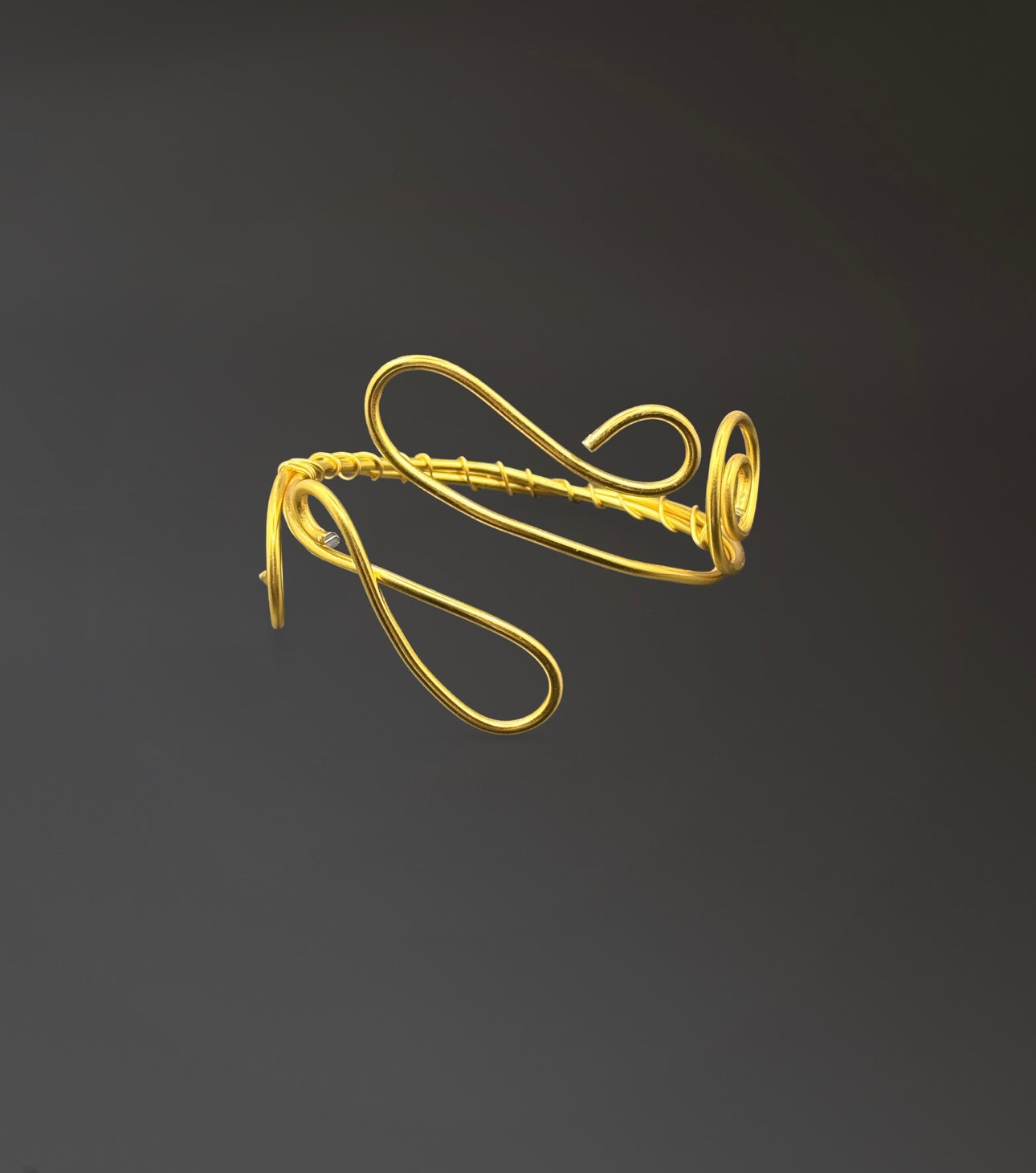 Salina arm cuff