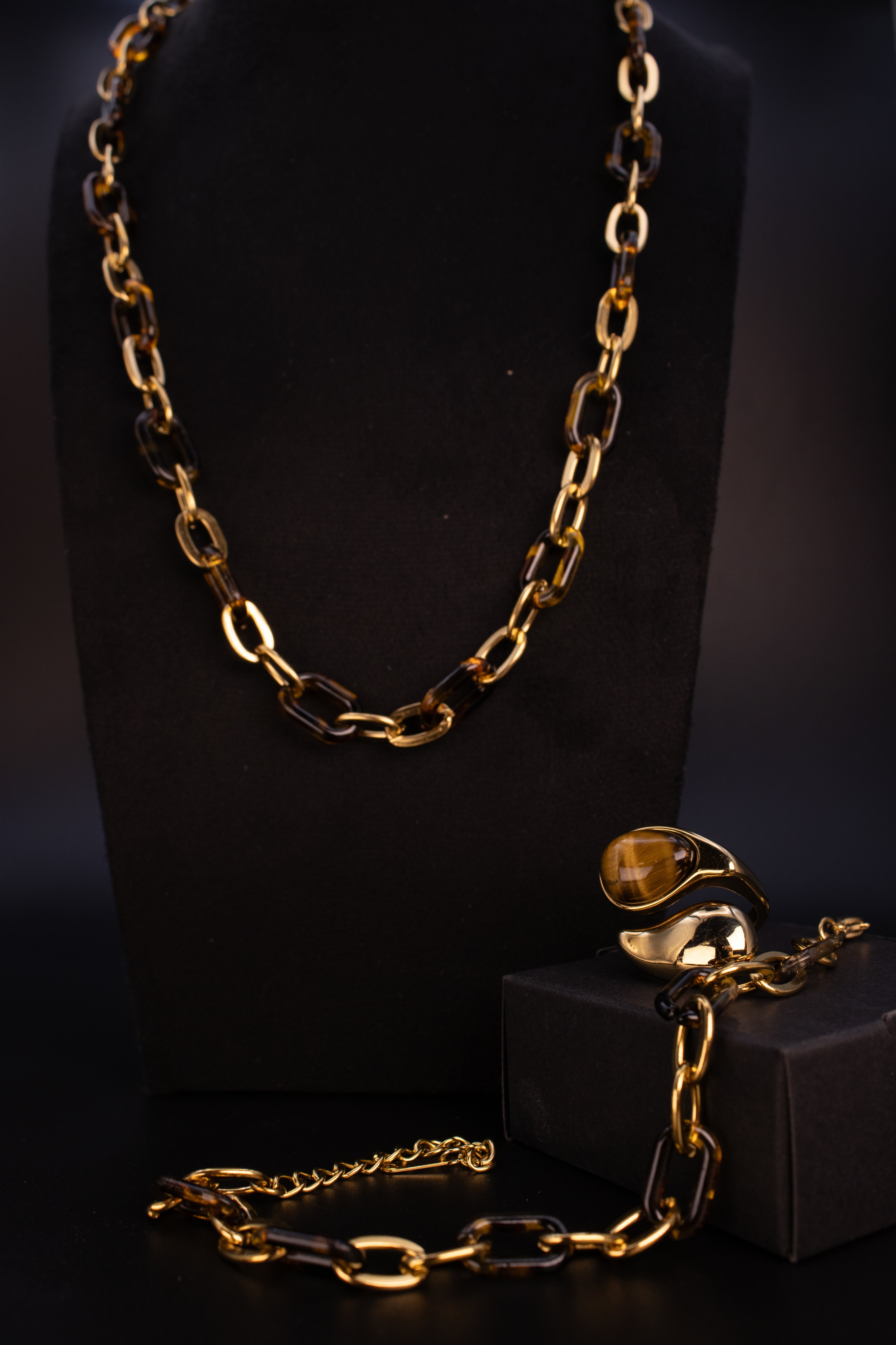 Anchored Horizon Set